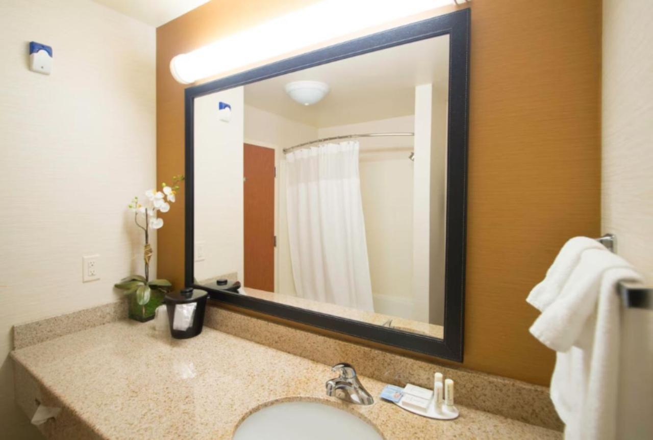Fairfield Inn & Suites Берлі Екстер'єр фото