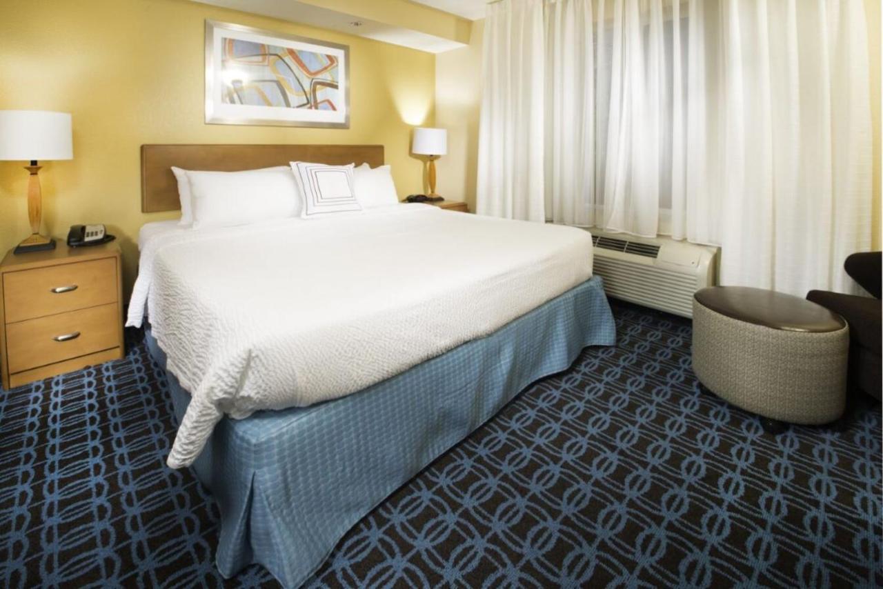 Fairfield Inn & Suites Берлі Екстер'єр фото