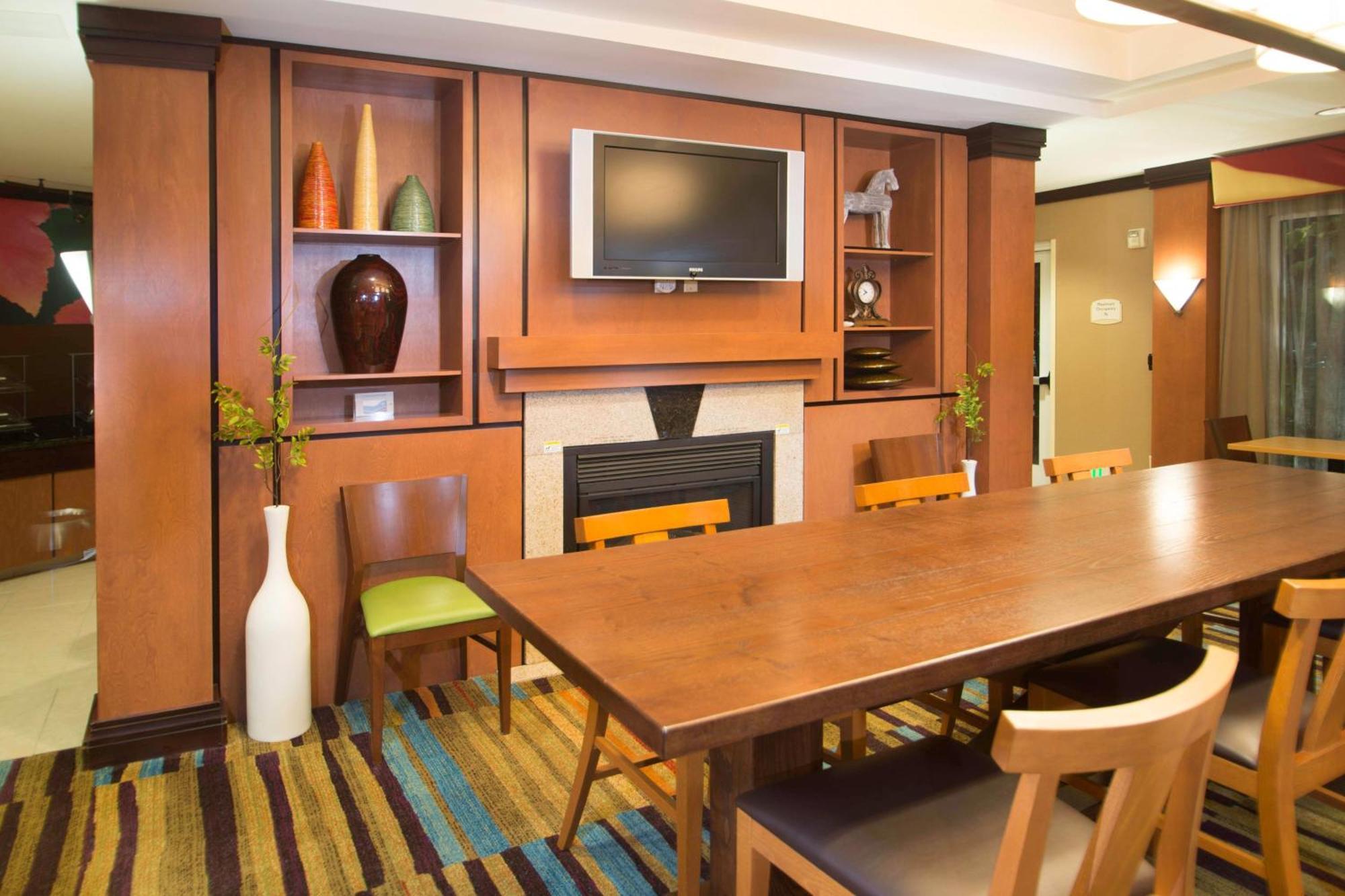 Fairfield Inn & Suites Берлі Екстер'єр фото