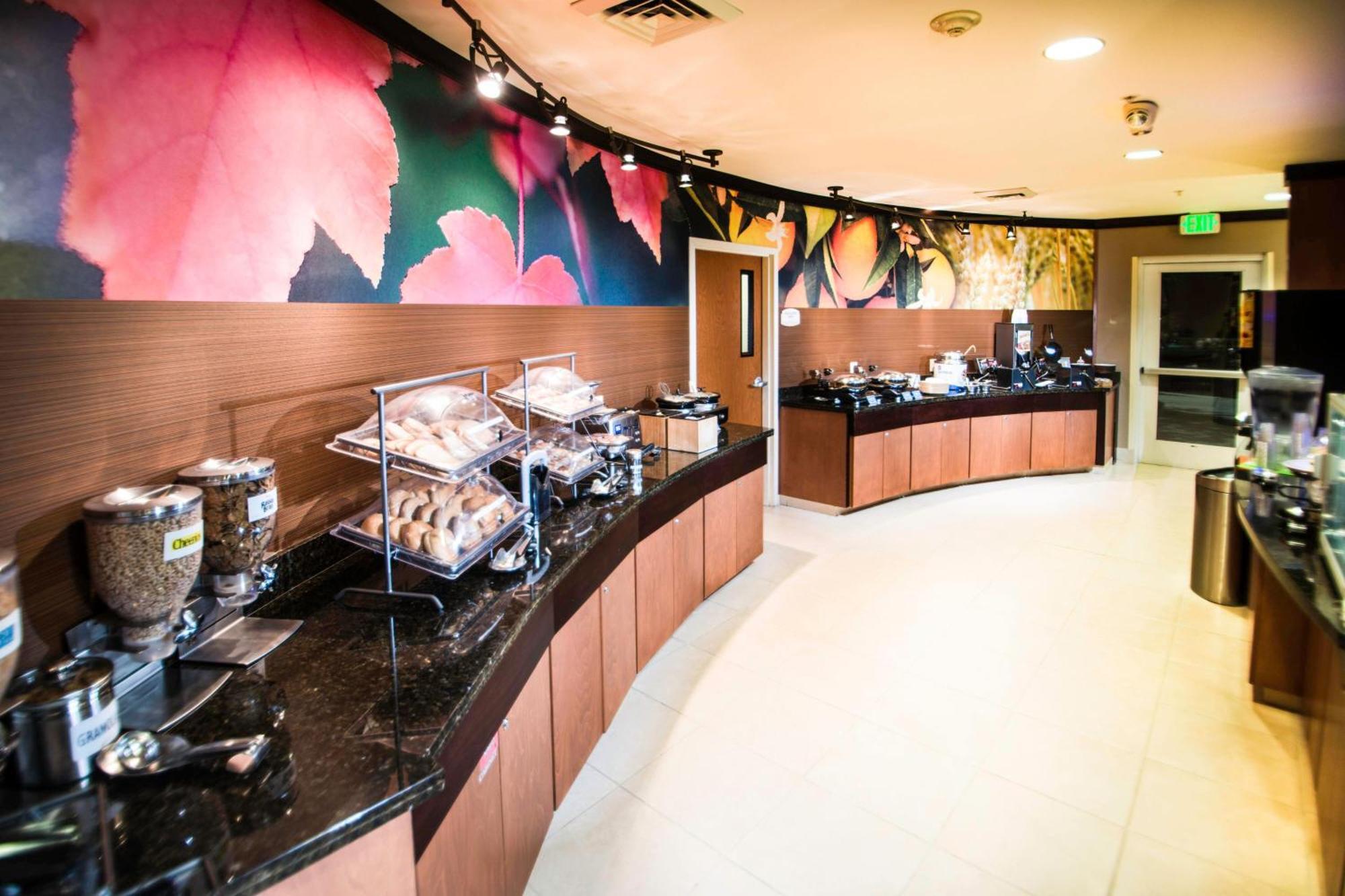 Fairfield Inn & Suites Берлі Екстер'єр фото