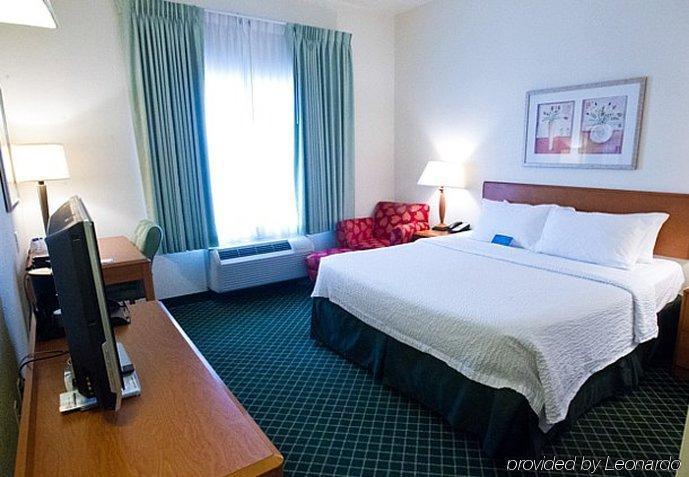 Fairfield Inn & Suites Берлі Екстер'єр фото