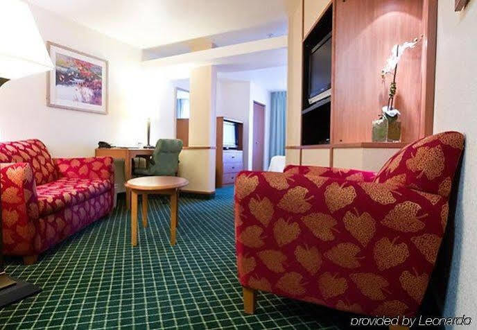 Fairfield Inn & Suites Берлі Екстер'єр фото